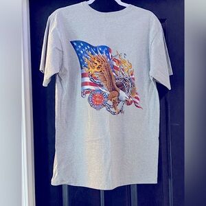 NWOT graphic T-shirt men’s Medium